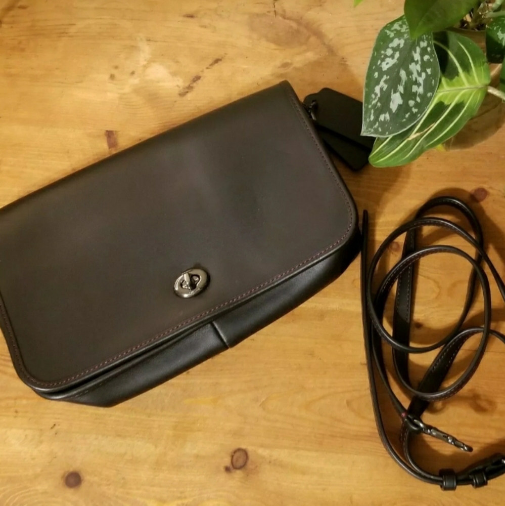 Coach Dinky Black Crossbody
